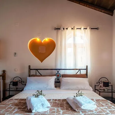 Claire Corfu Villa Achílleion